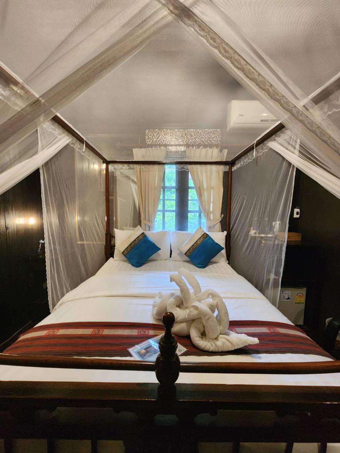 Hotel Club One Seven Gaymen Chiang Mai Exterior foto