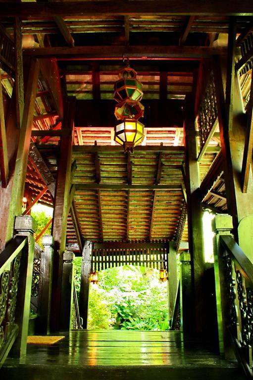 Hotel Club One Seven Gaymen Chiang Mai Exterior foto