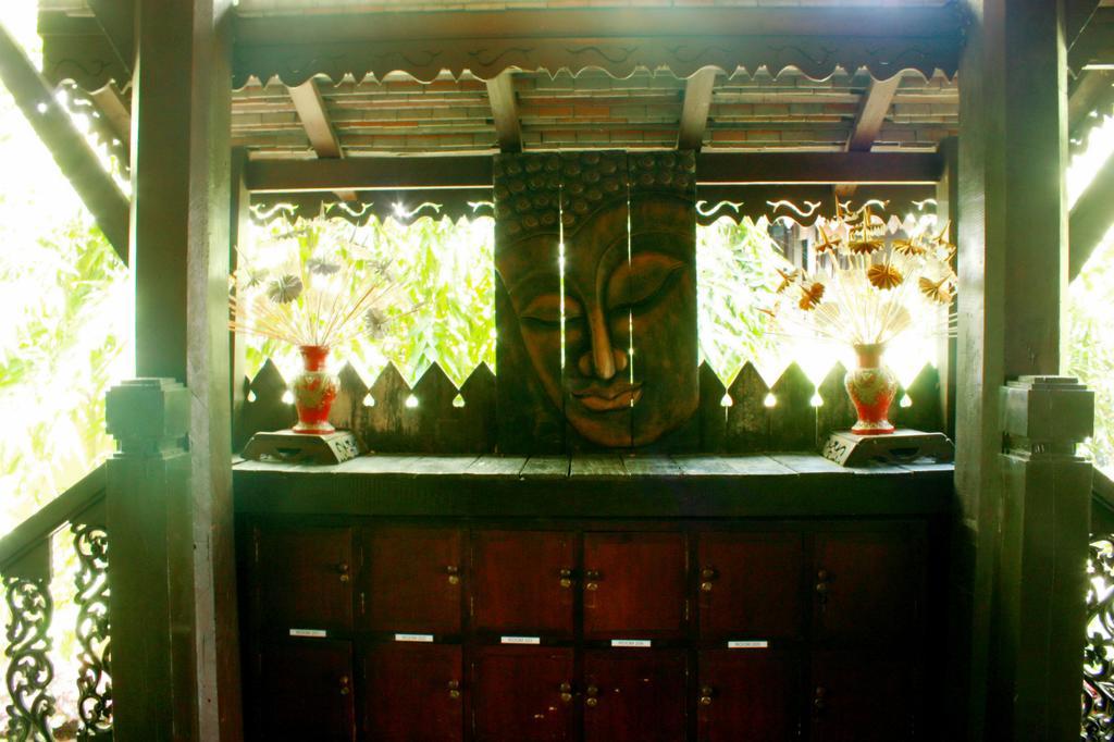 Hotel Club One Seven Gaymen Chiang Mai Exterior foto